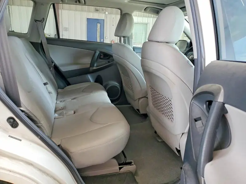 2011 TOYOTA RAV4 LIMITED  