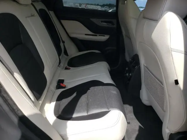2019 JAGUAR F-PACE S  