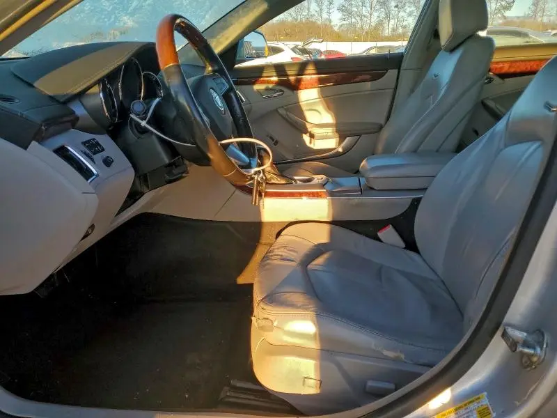 2010 CADILLAC CTS LUXURY COLLECTION  