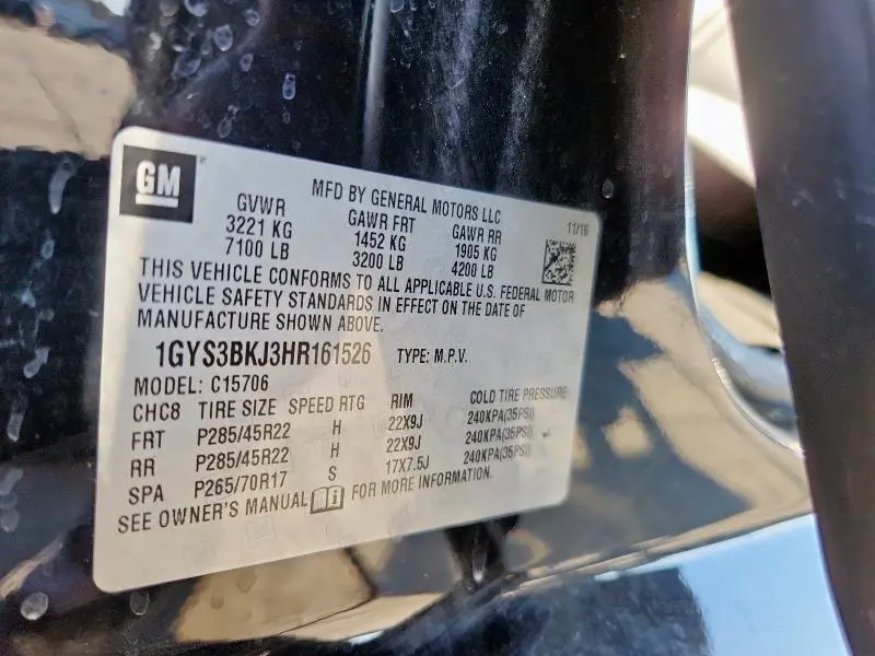 2017 CADILLAC ESCALADE LUXURY  