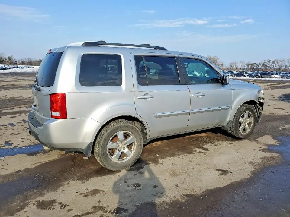 2011 HONDA PILOT EXL  