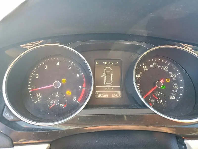 2017 VOLKSWAGEN JETTA SEL  