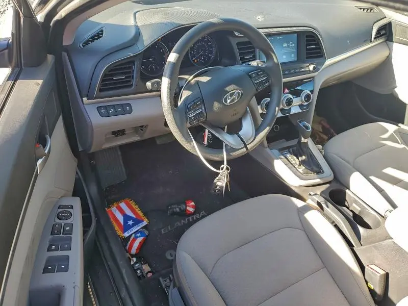 2019 HYUNDAI ELANTRA SEL  