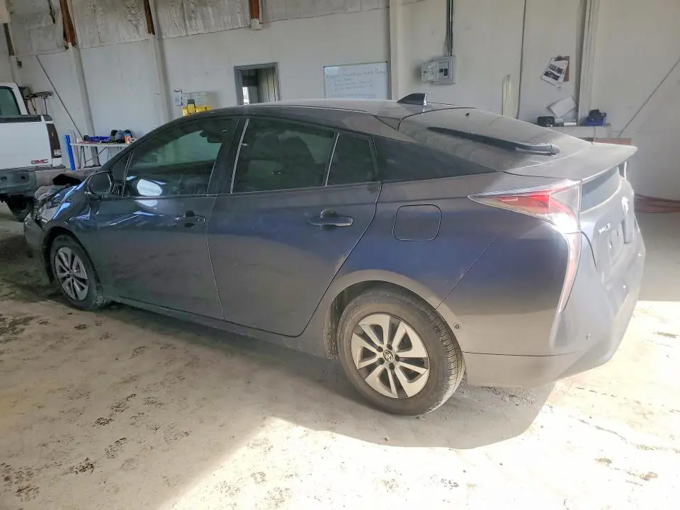 2018 TOYOTA PRIUS FOUR  