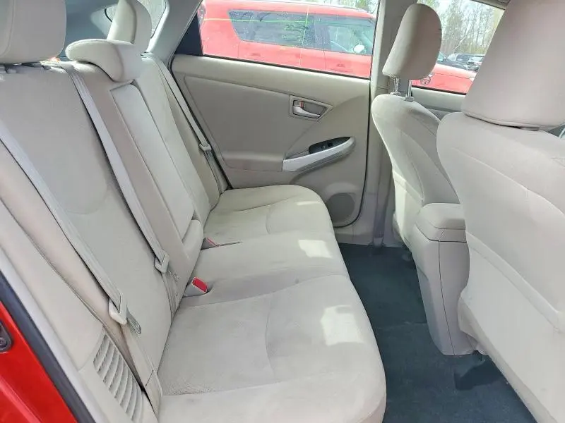 2015 TOYOTA PRIUS ONE  