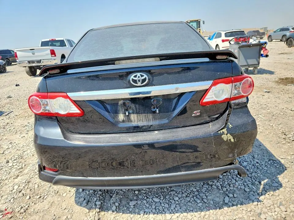 2011 TOYOTA COROLLA S  