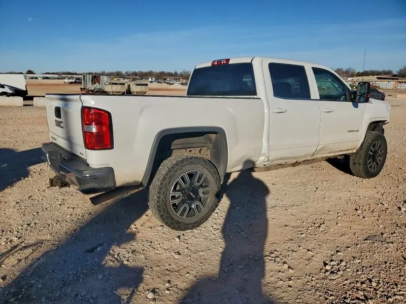 2018 GMC SIERRA K2500 SLE  