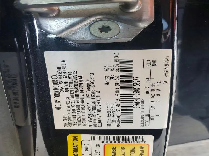 2019 FORD FUSION SE  