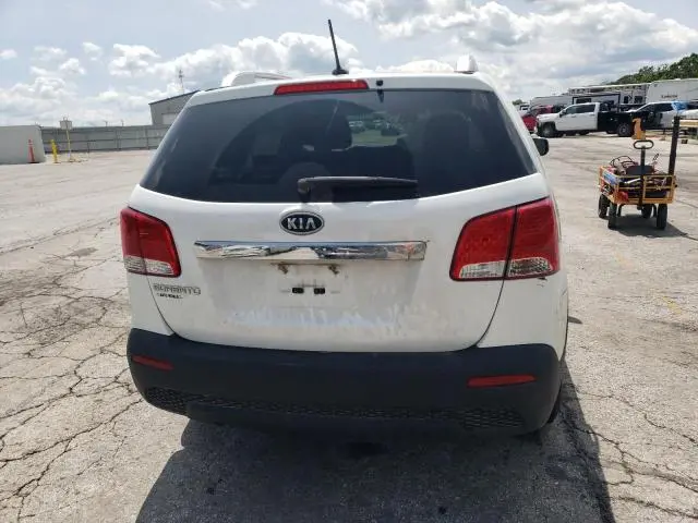 2013 KIA SORENTO LX  