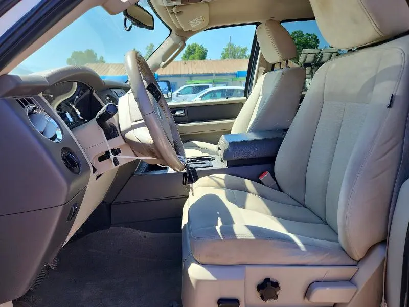 2011 FORD EXPEDITION EL XLT  