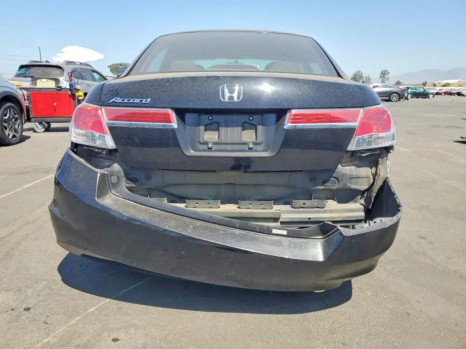 2011 HONDA ACCORD EX  
