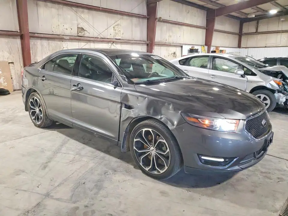 2015 FORD TAURUS SHO  