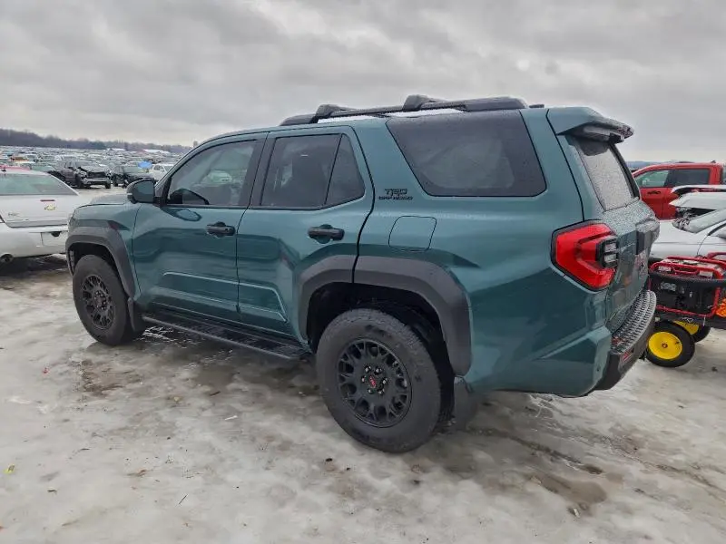 2025 TOYOTA 4RUNNER SR5  