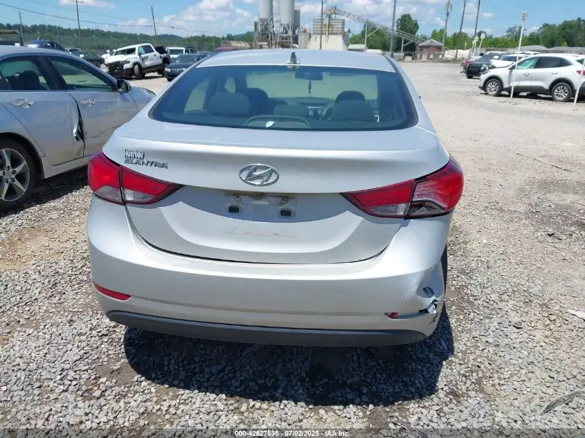 2015 HYUNDAI ELANTRA SE