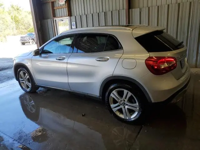 2020 MERCEDES-BENZ GLA 250 4MATIC  