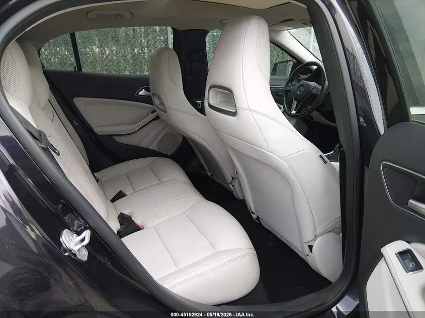 2015 MERCEDES-BENZ GLA 250 4MATIC