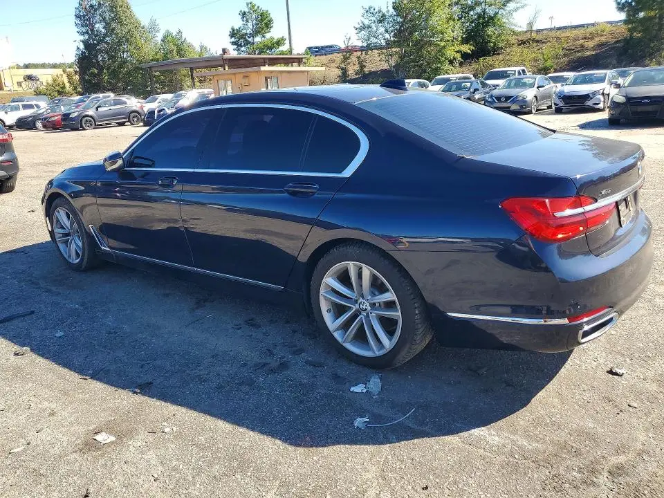 2018 BMW 750 XI  