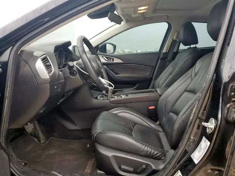 2018 MAZDA 3 TOURING