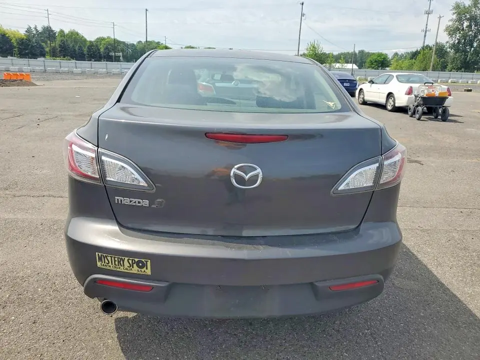2010 MAZDA 3 I  