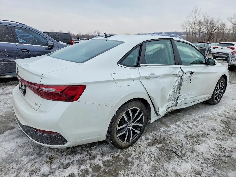 2025 VOLKSWAGEN JETTA SE  