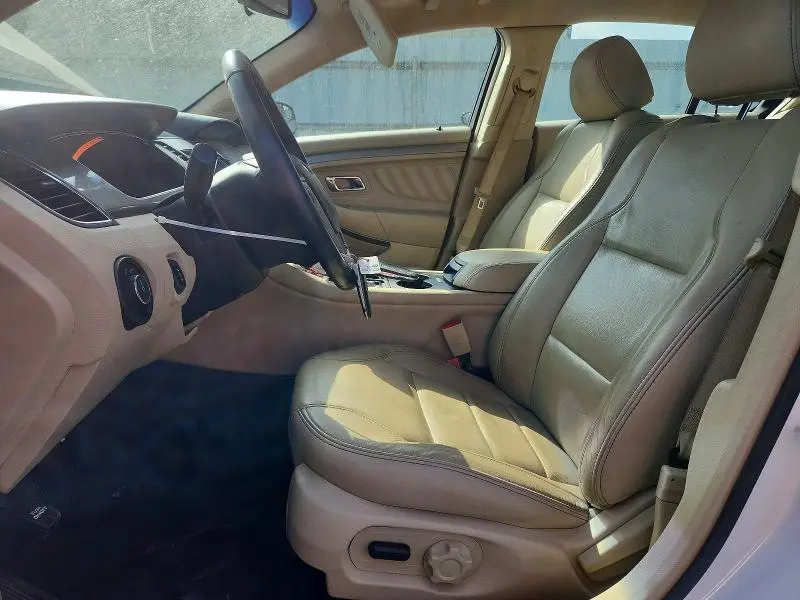 2018 FORD TAURUS SEL  