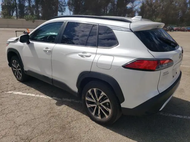2023 TOYOTA COROLLA CROSS XLE  