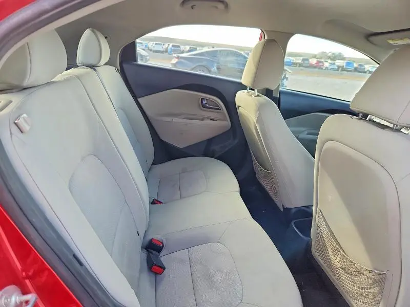 2013 KIA RIO LX  