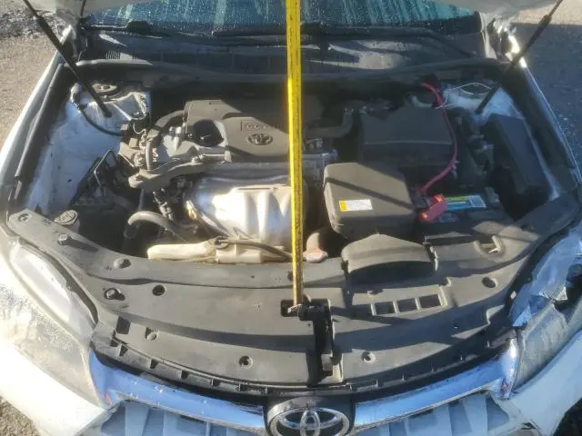 2016 TOYOTA CAMRY LE  