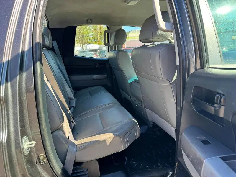 2013 TOYOTA TUNDRA DOUBLE CAB SR5  