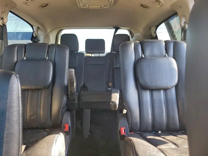 2012 CHRYSLER TOWN & COUNTRY TOURING  