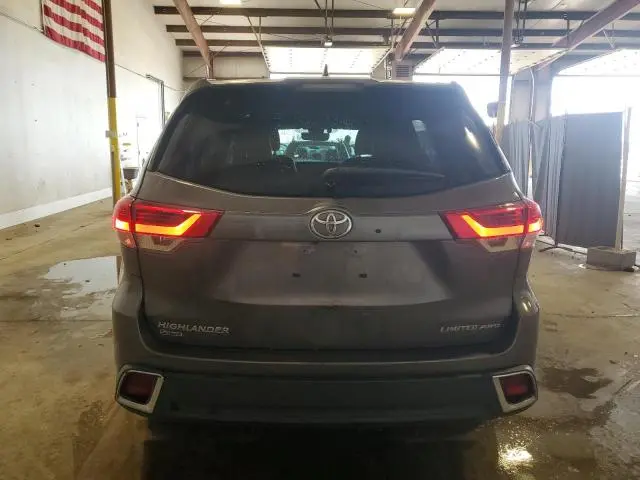 2019 TOYOTA HIGHLANDER LIMITED  
