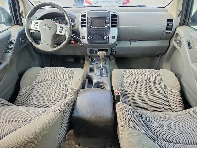 2017 NISSAN FRONTIER S  