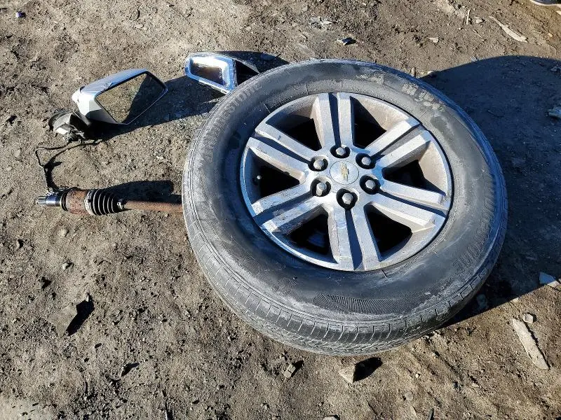 2017 CHEVROLET TRAVERSE LT  