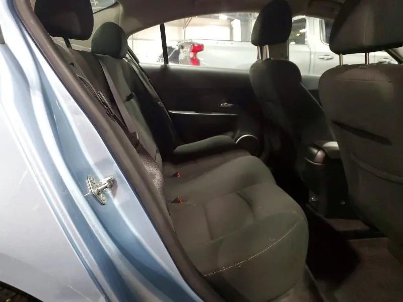 2012 CHEVROLET CRUZE LT  