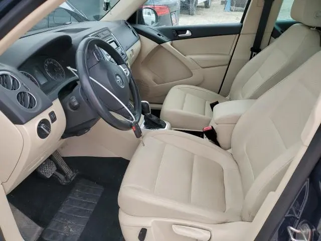 2014 VOLKSWAGEN TIGUAN S  