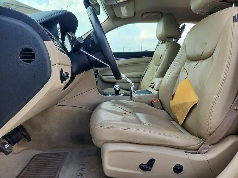2013 CHRYSLER 300   