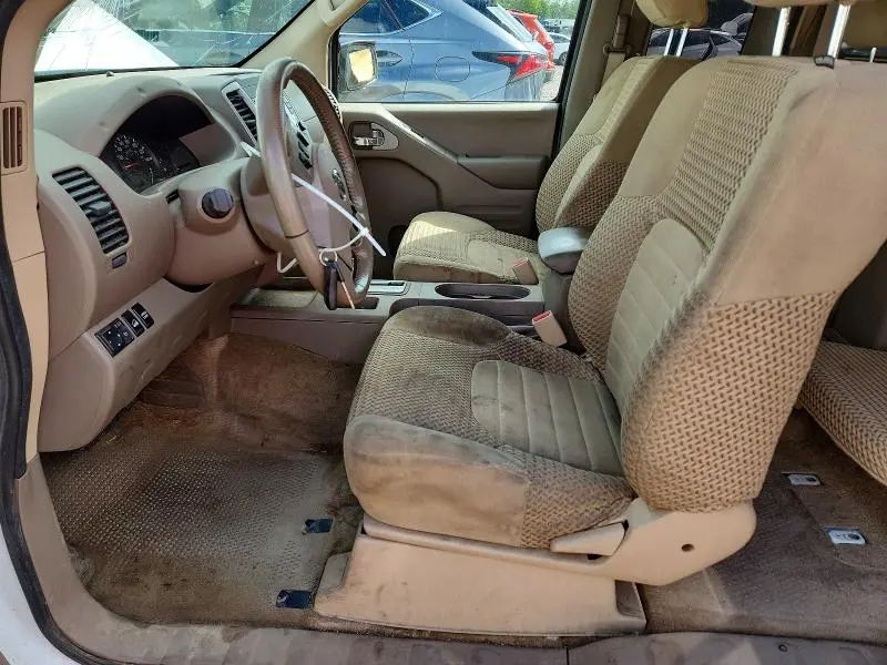 2017 NISSAN FRONTIER SV V6  