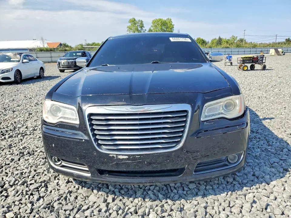 2014 CHRYSLER 300C   