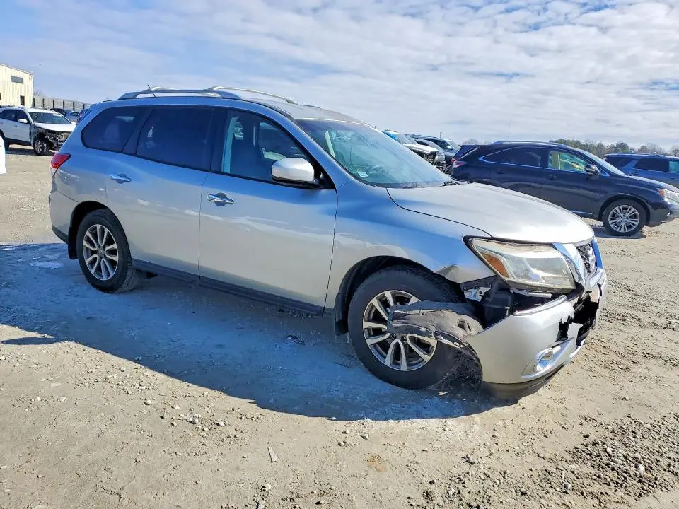 2015 NISSAN PATHFINDER S  