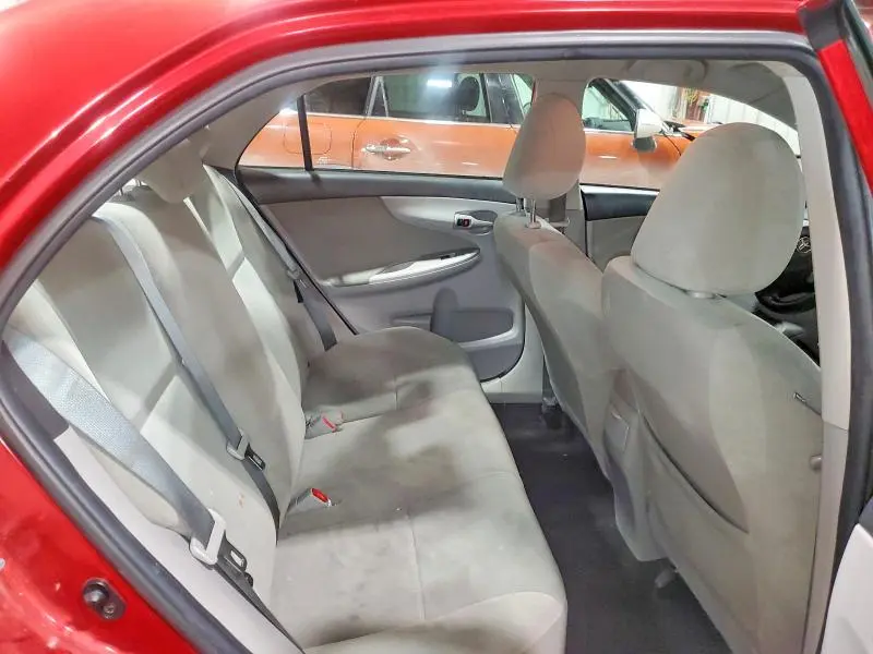 2013 TOYOTA COROLLA BASE  