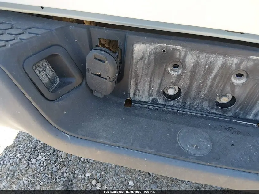2018 RAM 1500 TRADESMAN  4X2 6'4 BOX