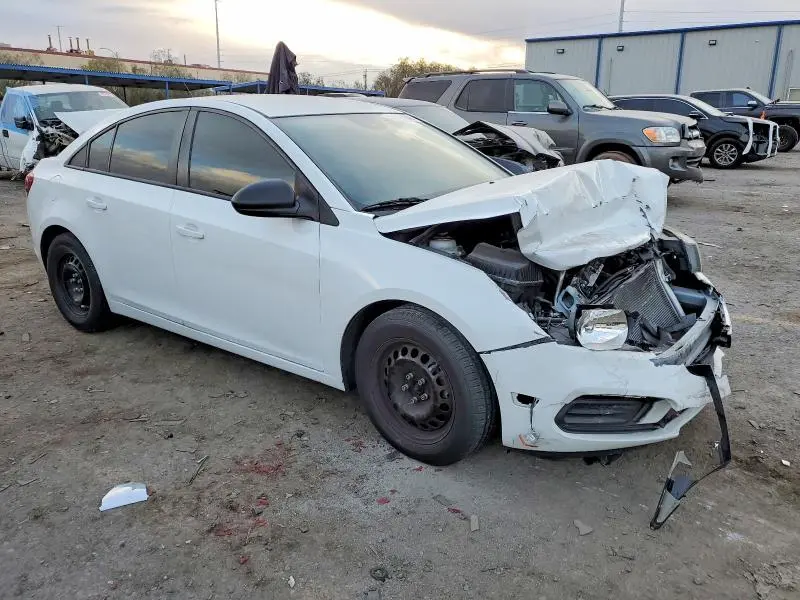 2015 CHEVROLET CRUZE LS  