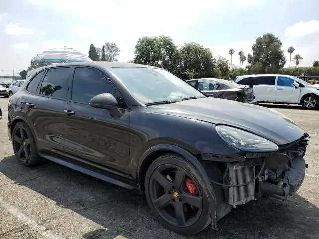 2016 PORSCHE CAYENNE GTS  