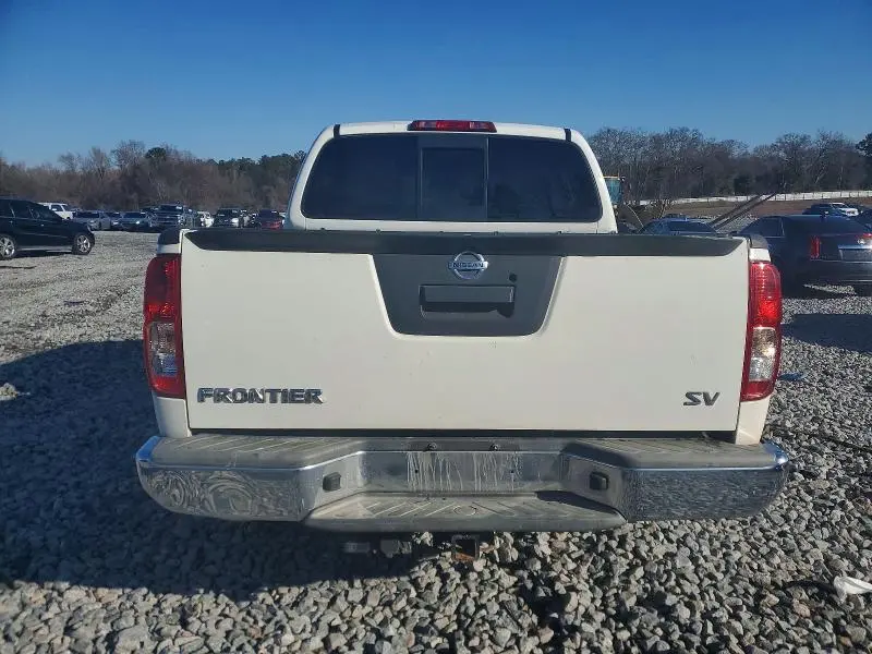2017 NISSAN FRONTIER S  