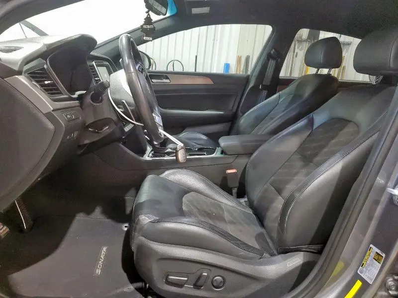 2018 HYUNDAI SONATA SPORT  