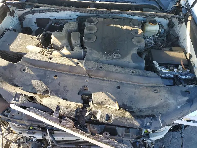 2013 TOYOTA 4RUNNER SR5  