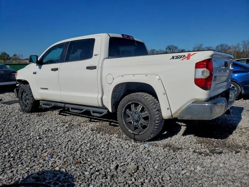 2017 TOYOTA TUNDRA SR5  