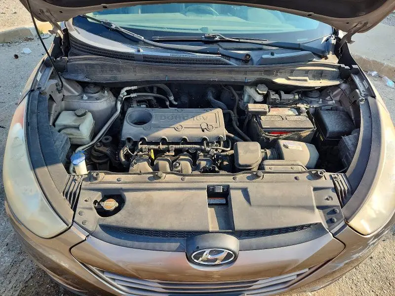 2011 HYUNDAI TUCSON GLS  