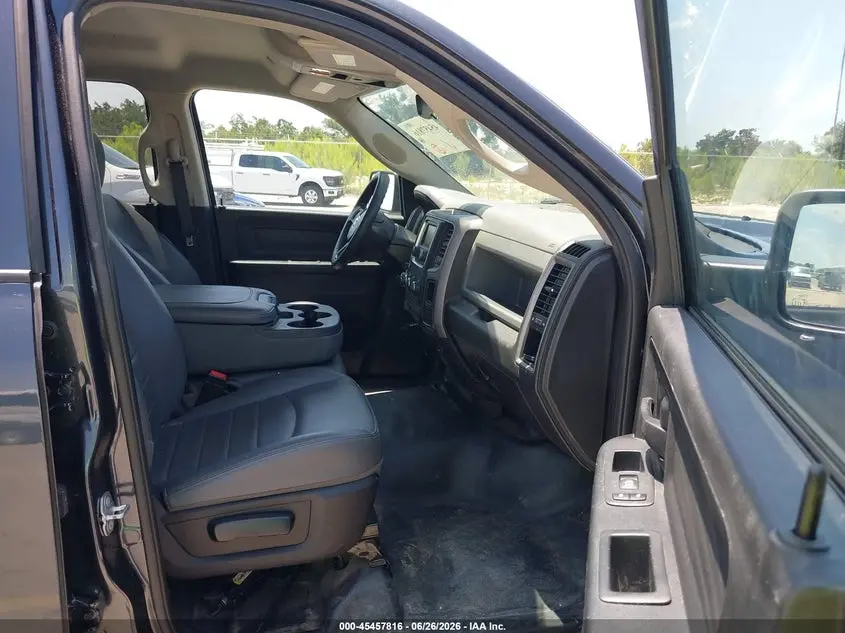 2020 RAM 1500 CLASSIC TRADESMAN  4X4 6'4 BOX