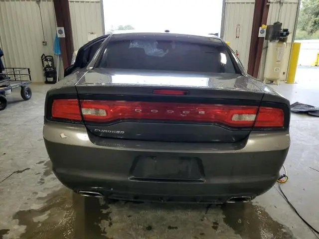 2013 DODGE CHARGER SE  
